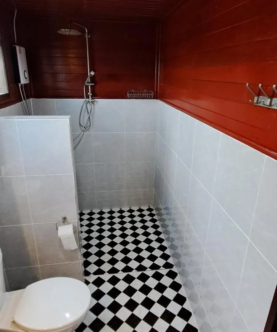 Lucky Bungalow Khao Lak 0*,  Tailandia