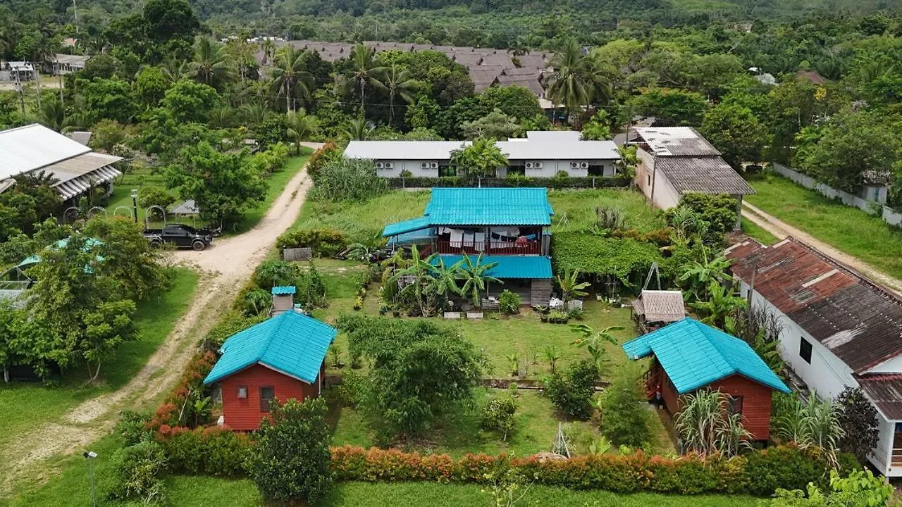 Parque de vacaciones Lucky Bungalow Khao Lak Tailandia